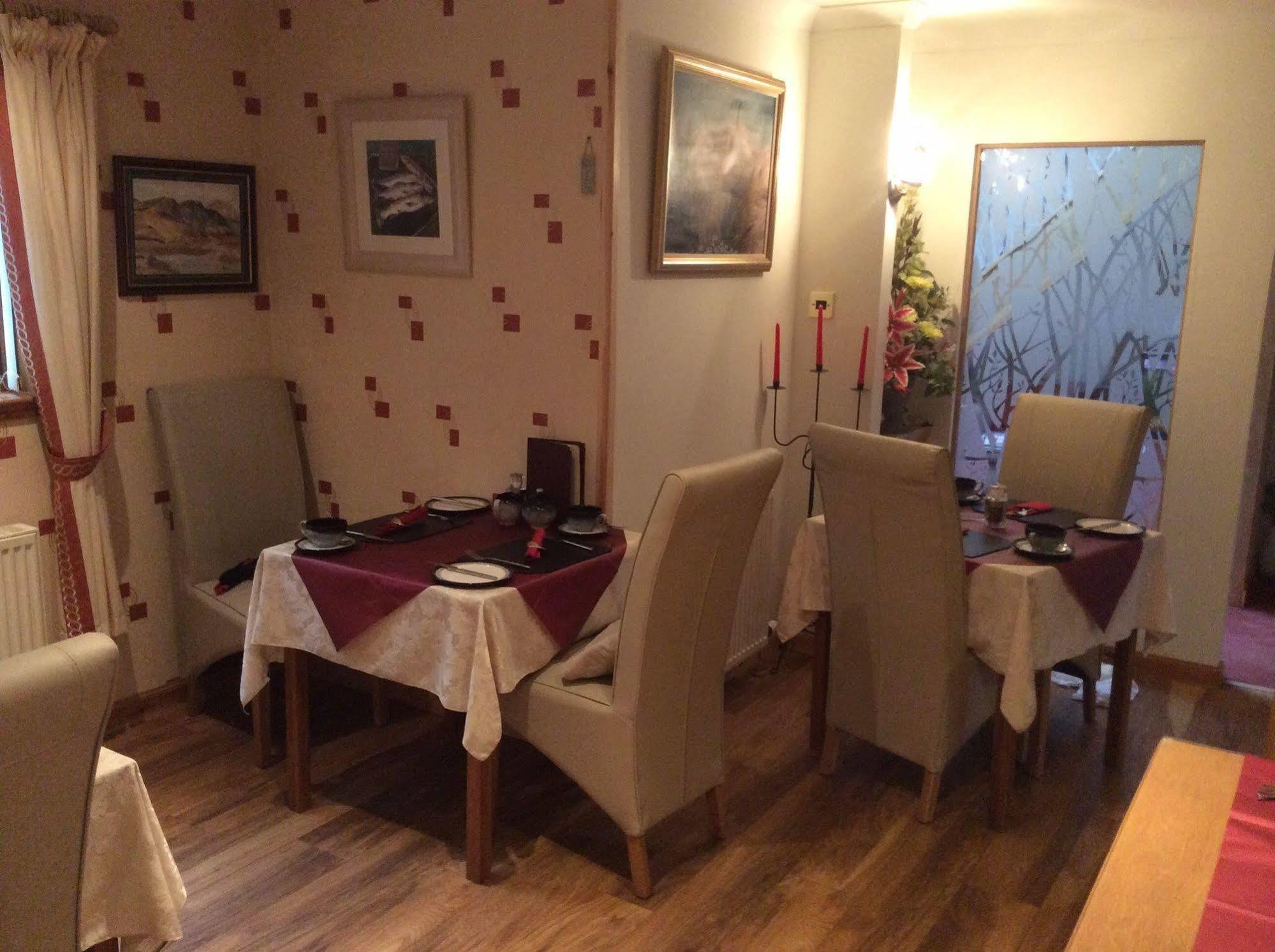 Castleview Bed & Breakfast Dufftown Zewnętrze zdjęcie
