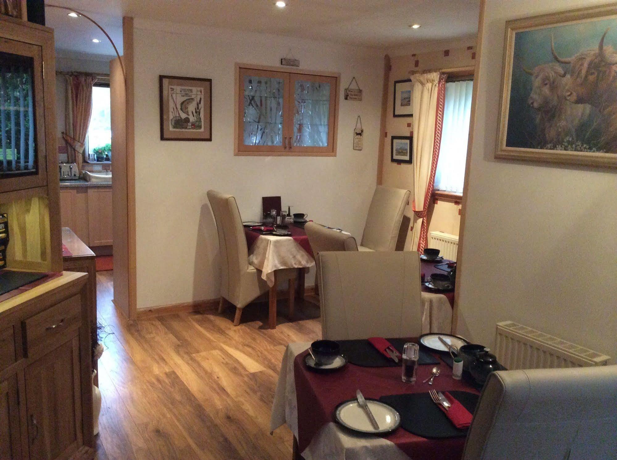 Castleview Bed & Breakfast Dufftown Zewnętrze zdjęcie